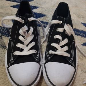 Womens size 5 airwalk